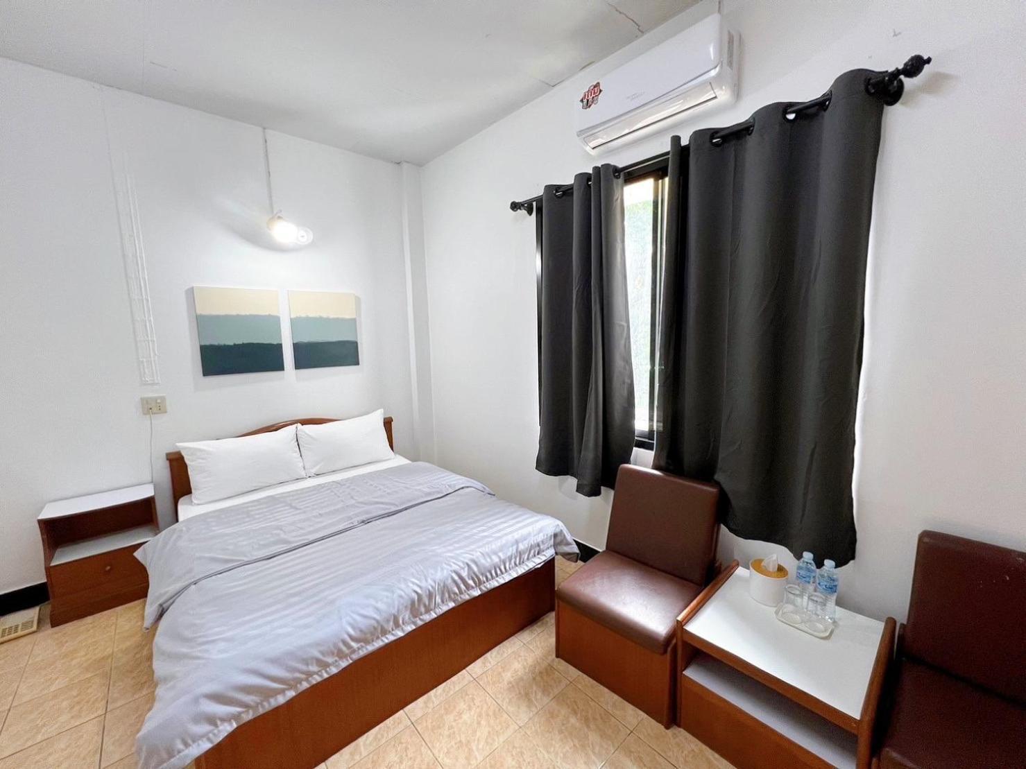 Nakhonratchasima Tokyo Hotel מראה חיצוני תמונה